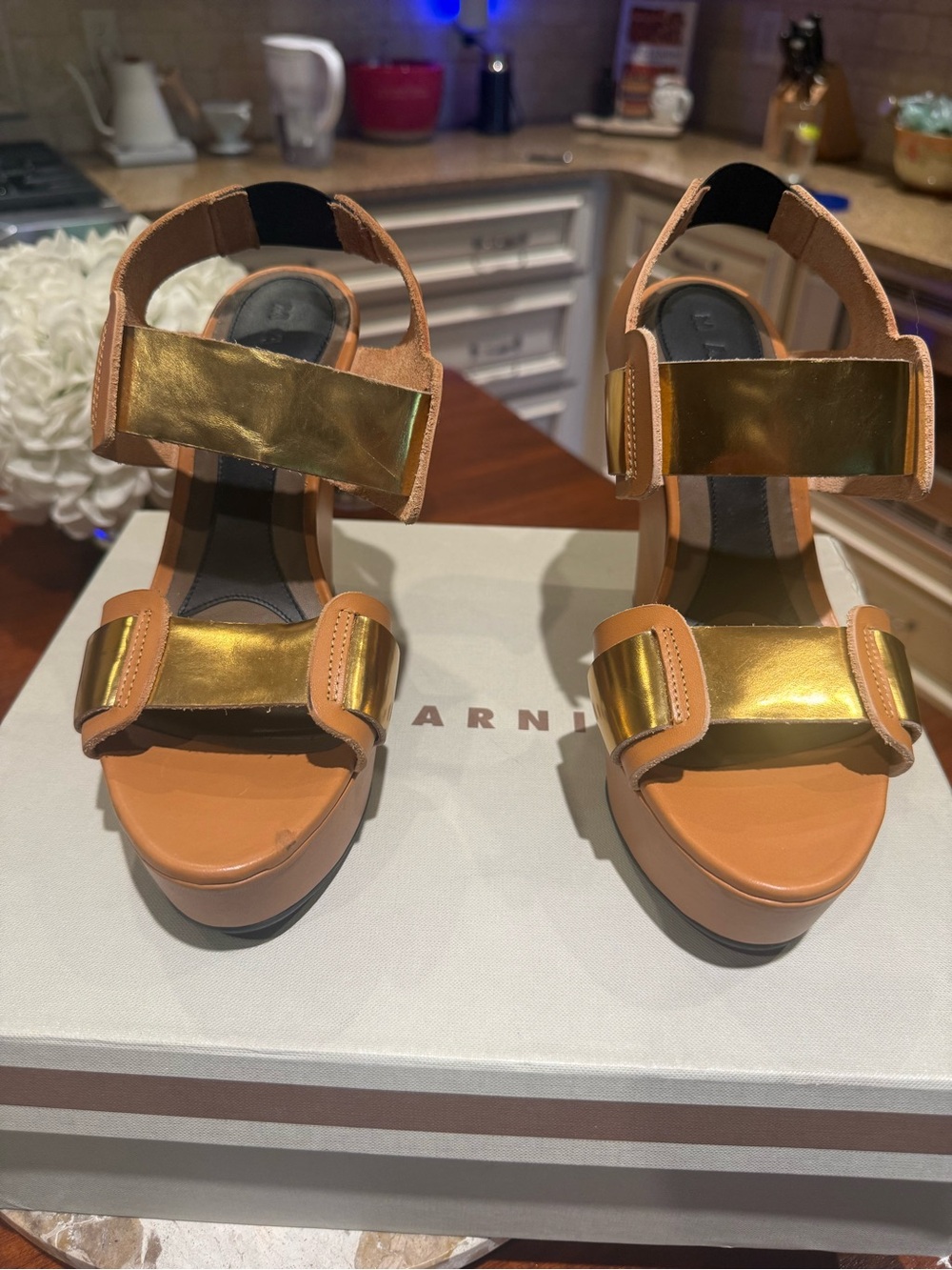 Marni Gold Metallic Platform Wedge Sandals 37 - Picture 9 of 12